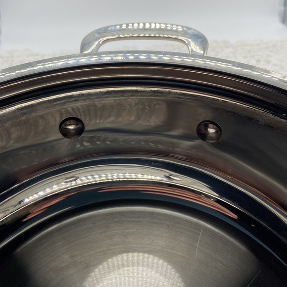 DeLonghi 5.5 Qt. Cook & Serve Pan (No Lid) - Picture 6 of 7